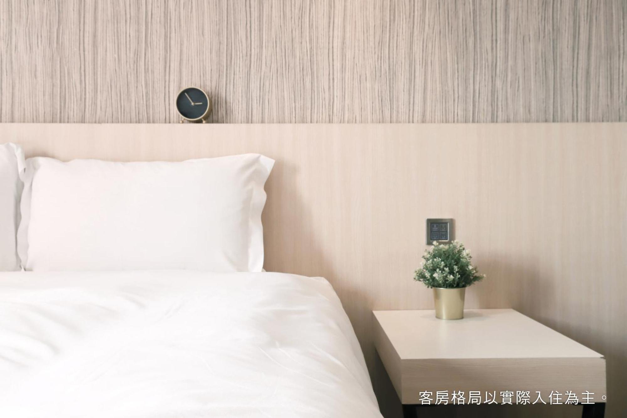 Talmud Hotel Yizhong Taichung Bagian luar foto