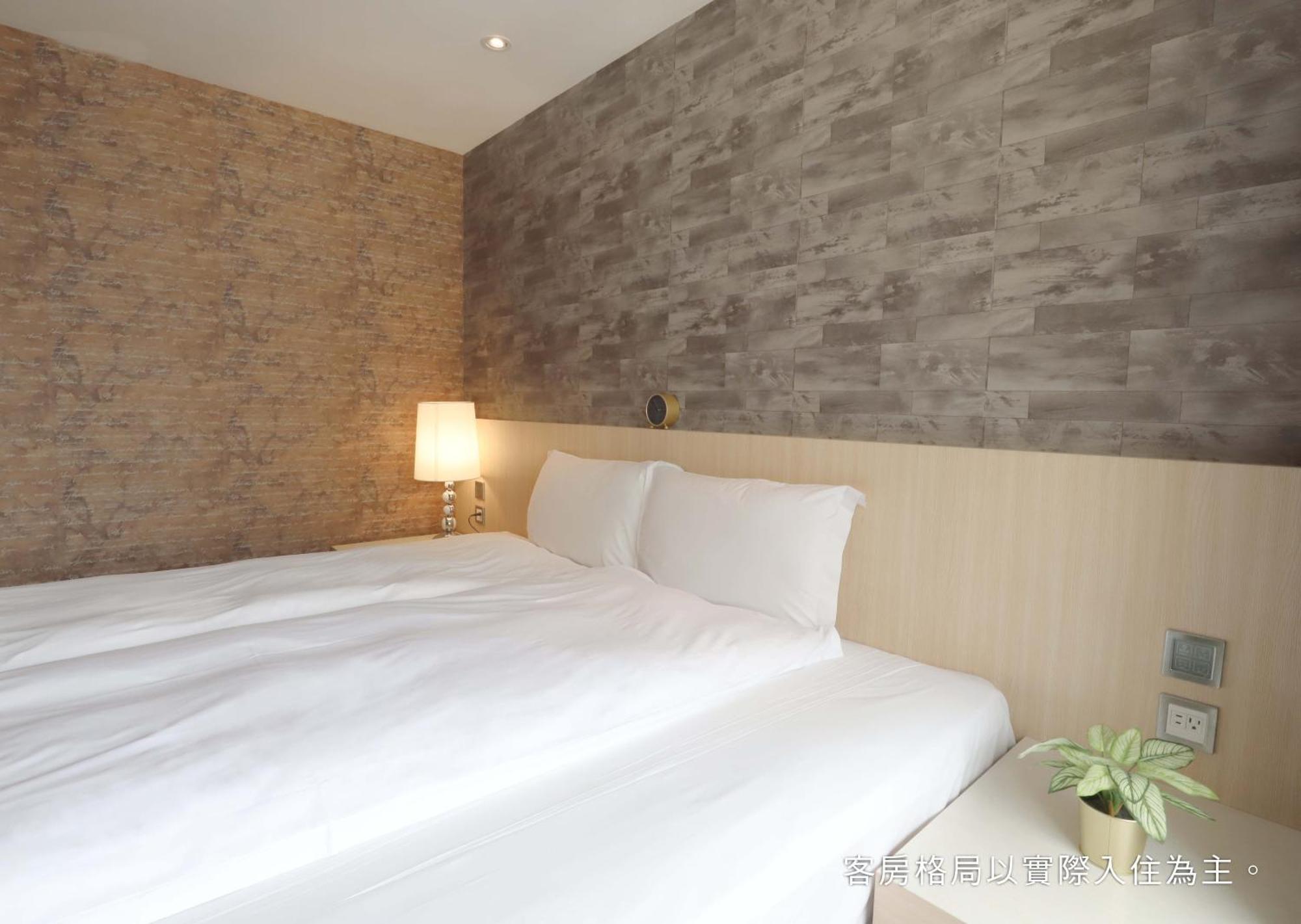 Talmud Hotel Yizhong Taichung Bagian luar foto