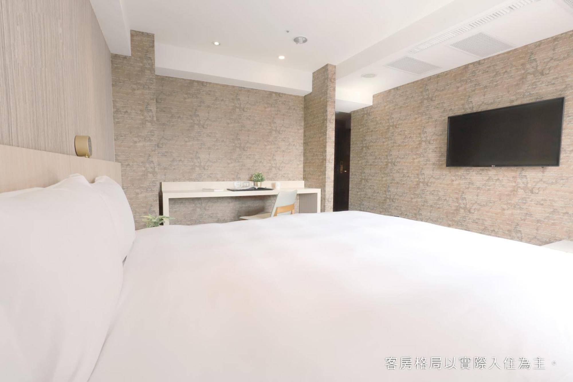 Talmud Hotel Yizhong Taichung Bagian luar foto