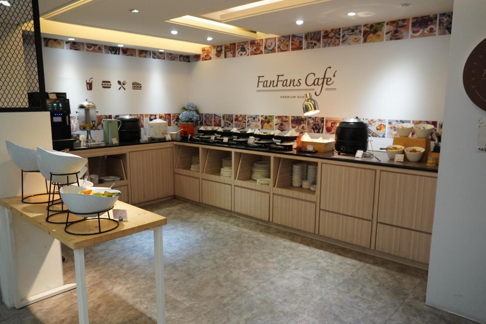 Talmud Hotel Yizhong Taichung Bagian luar foto